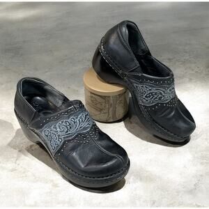 Ariat Tambour Black Leather Slip On Studded Clogs Women’s Size 8.5 Casual Wear